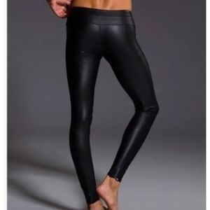 Onzie Rare Snake Embossed Legging